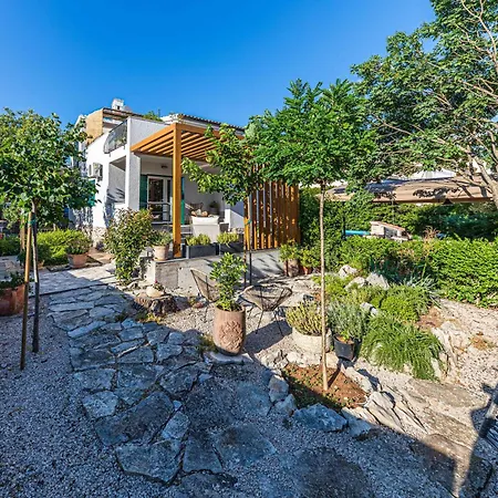 Antonio 希贝尼克