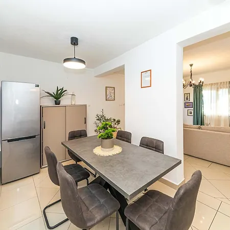 Διαμέρισμα Antonio Σίμπενικ