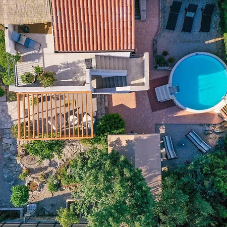 아파트 Antonio 시베니크