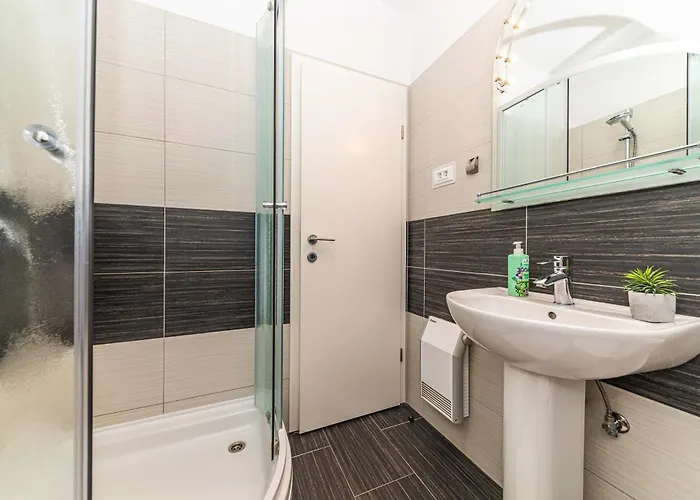 아파트 Antonio 시베니크